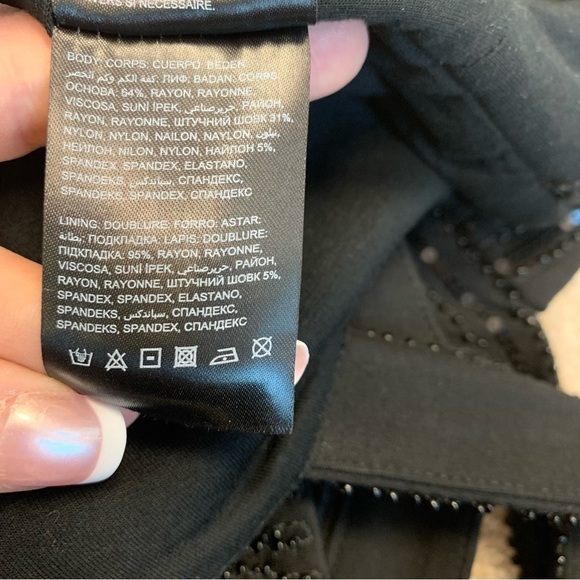 BEBE black sequin beaded cut-out crop top Sz S NWOT - Picture 5 of 9